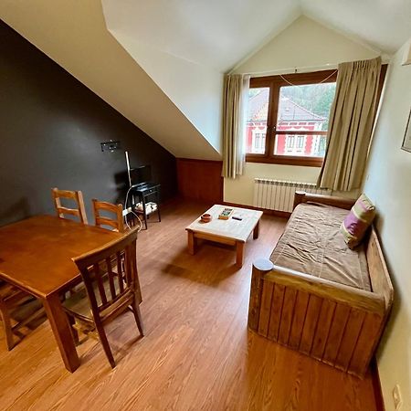 Aparthotel Lotila Flats Cuirgu Felechosa Exteriér fotografie