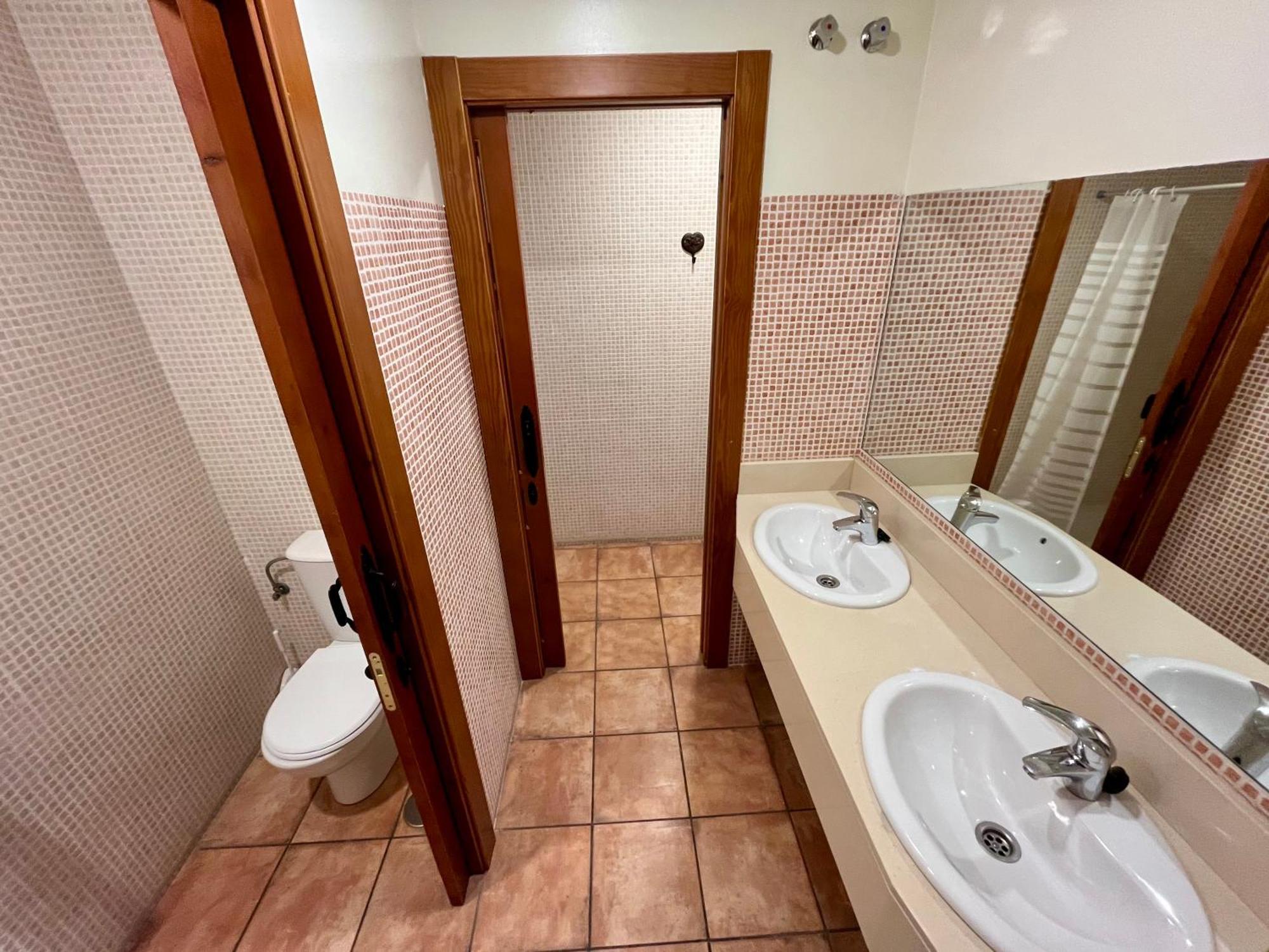 Aparthotel Lotila Flats Cuirgu Felechosa Exteriér fotografie